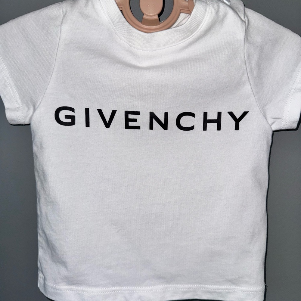Givenchy White Short Sleeve Tee - Picture 8 of 8